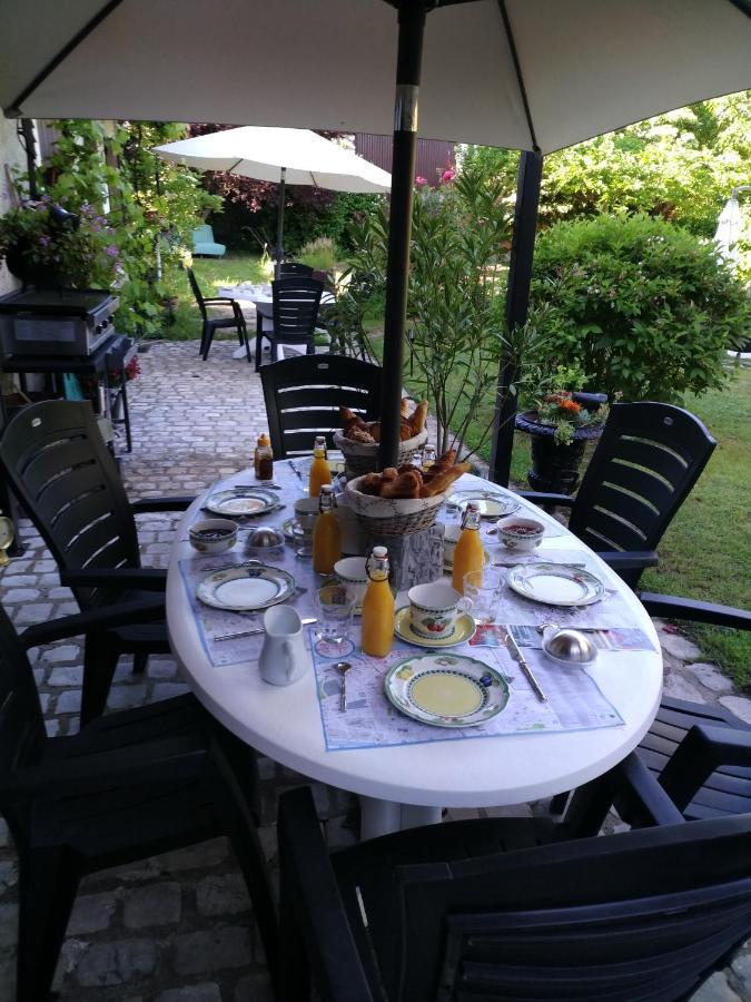 La Boiserie Bed and Breakfast Σενονσώ Εξωτερικό φωτογραφία
